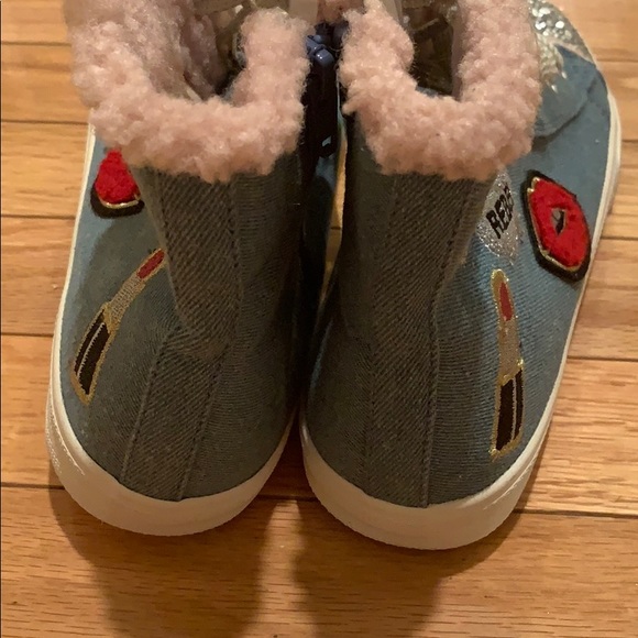 Children’s place girls booties - Picture 6 of 6
